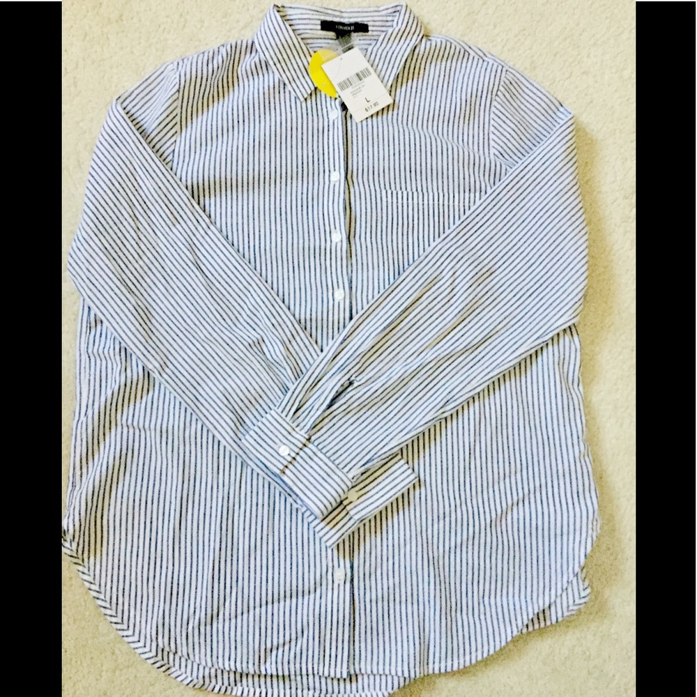 Long Sleeve Blue and White Stripe Button Down